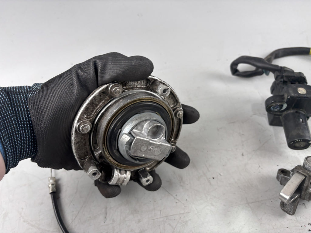 Honda VFR750 F Rc36/2 Schlosssatz Key Lock Tankschloss Sitzbankschloss Set
