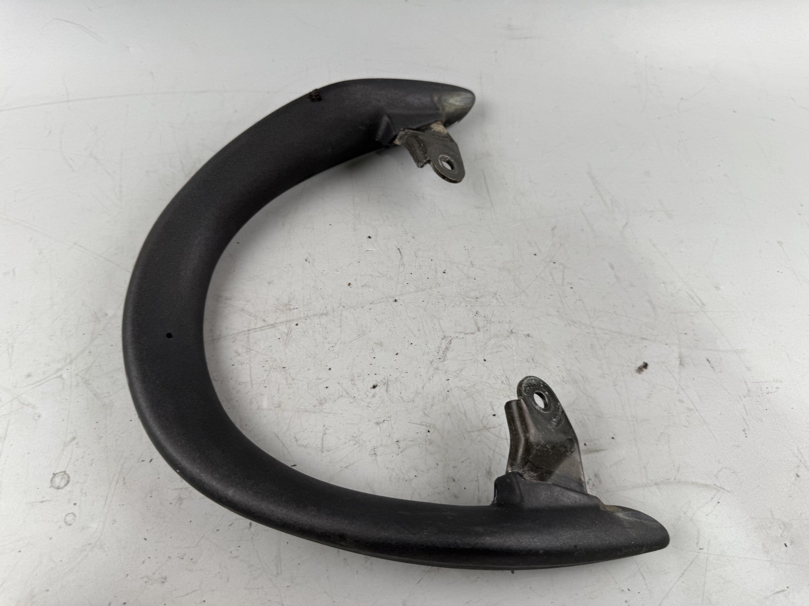 Suzuki SV650 S AV Beifahrergriff Halterung Spoiler Soziusgriff back