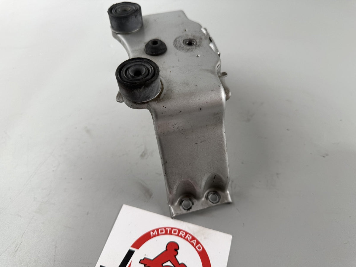 Kawasaki EX500A GPZ500S Tankhalterung Holder Halterung