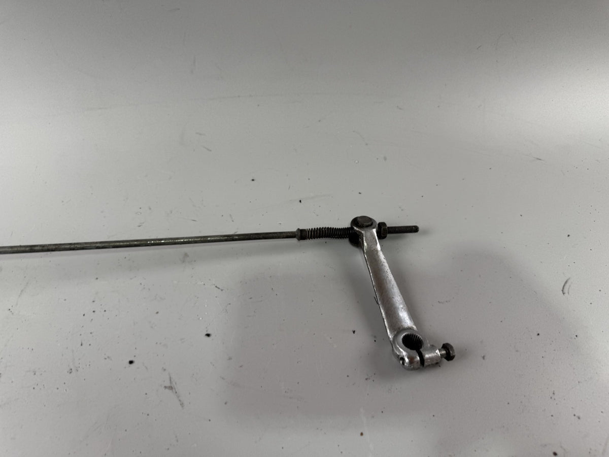 Yamaha XS 400 12E Bremsstange Brake Bremse hinten back