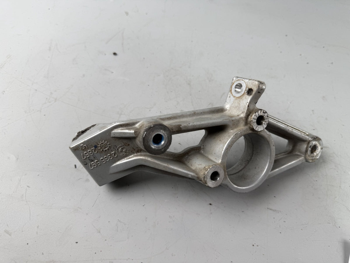 BMW R 1150 GS R 21 Fußrastenhalteplatte vorn Driver Step Hangers Foot links