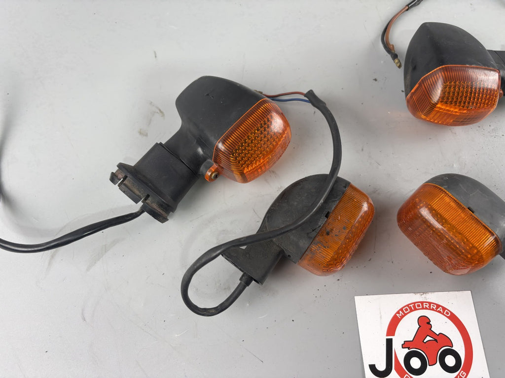 Yamaha YZF 1000 R Thunderace Blinkerset Blinkerpaar Turn Signal Lighters