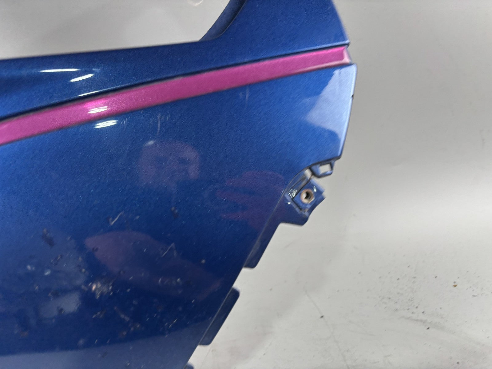 Suzuki RF 600 R GN76A Seitenverkleidung Sidecover Seitenteil front vorn links