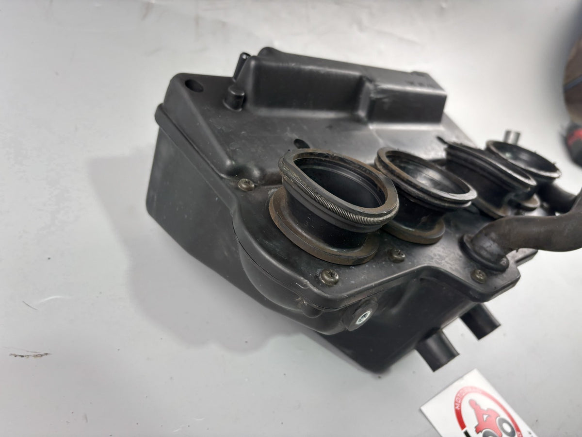 Kawasaki ZRX1100 ZRT10C Luftfilterkasten Airbox Ansaugung Motor