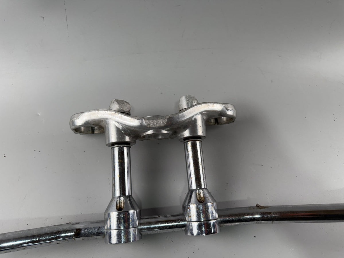 Yamaha XV1100 Virago 3LP Lenker Handlebar Riser Gabelbrücke Erhöhung