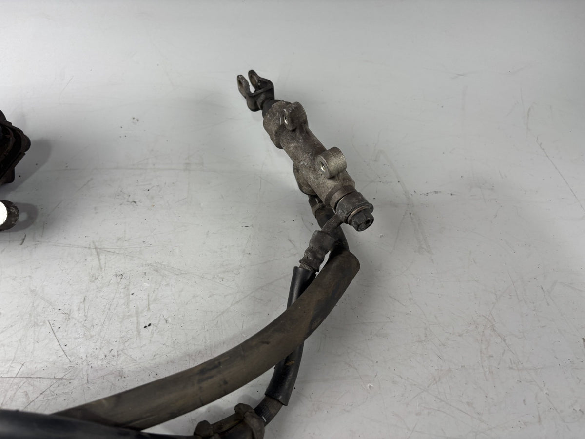 Honda VFR750 F Rc36/2 Bremsanlage Brake Sattel Pumpe Bremse hinten back