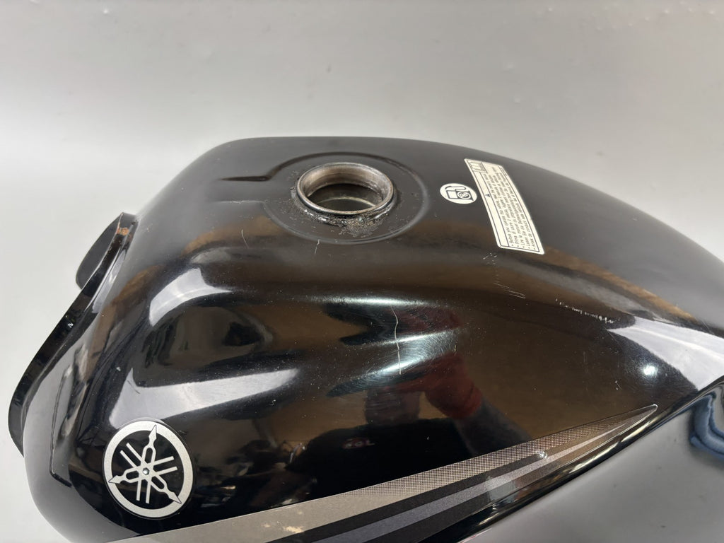 Yamaha YBR 125 RE05 Tank Benzintank Fuel Gas Gasoline Kraftstofftank