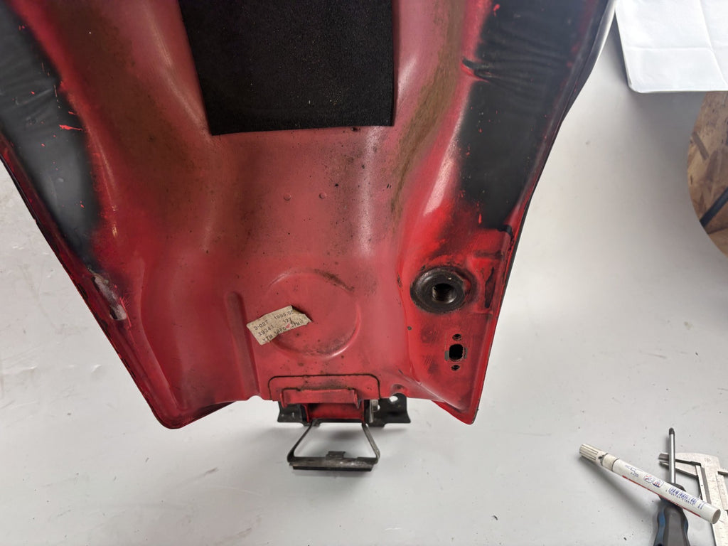 Suzuki SV650 N AV Tank Benzintank Kraftstofftank Fuel Gas Gasoline