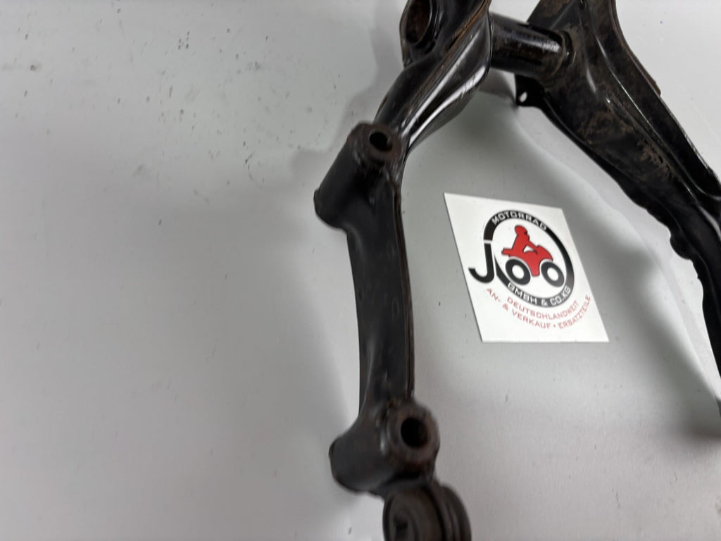 Honda CX500 C PC01 Güllepumpe Motorhalterung Haltebügel Holder Engine