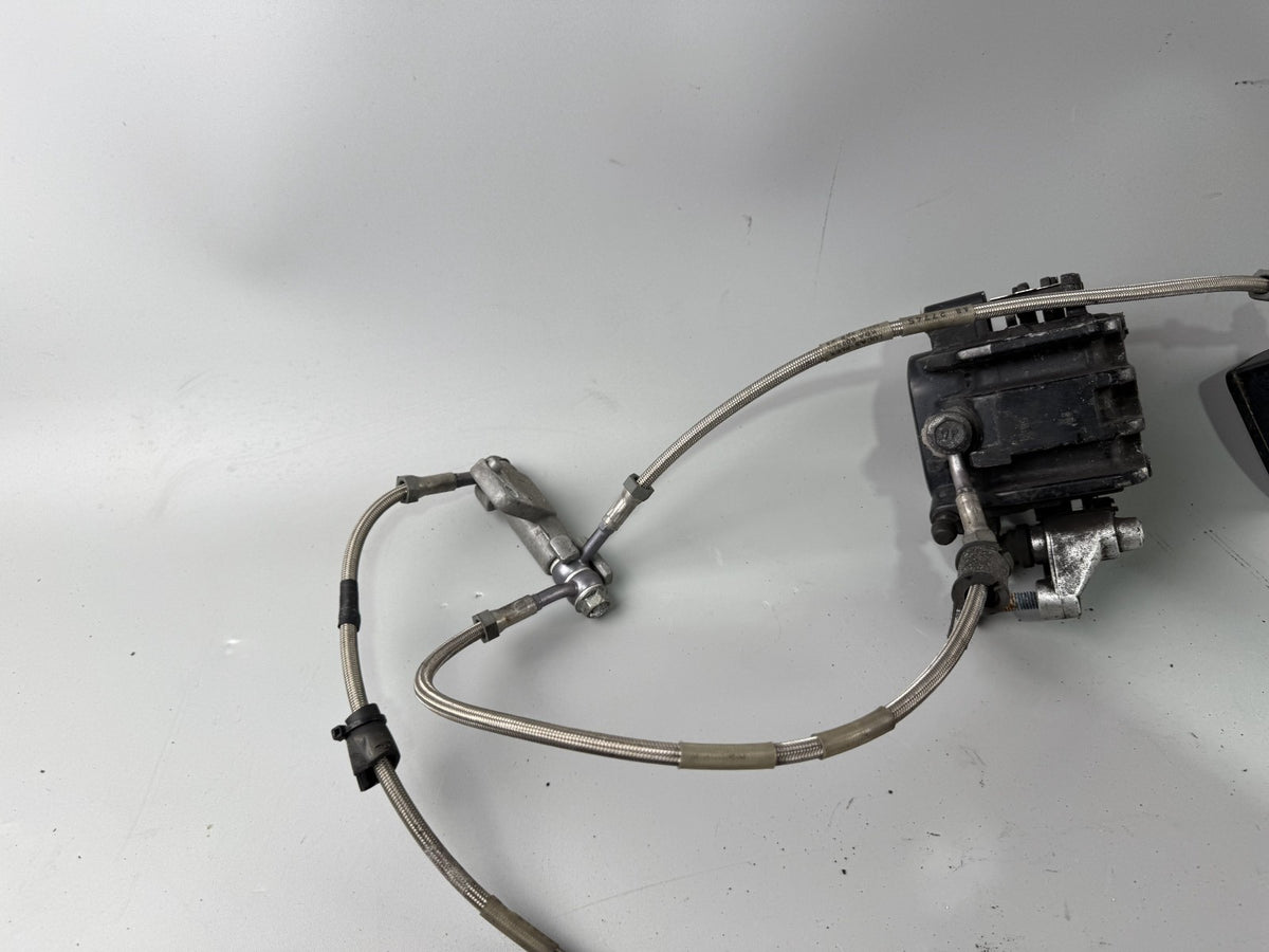 Suzuki GSF600 GN77B Bandit Bremsanlage Brake Bremse front vorne Sattel Pumpe