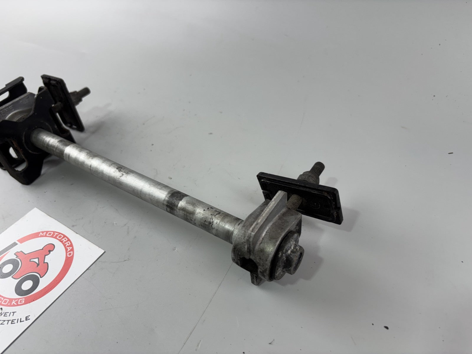 Kawasaki EX500D GPZ500S Achse Hinterradachse Schwinge Kettenspanner