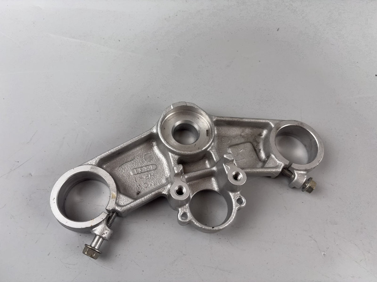 Honda VFR800 RC46/2 VTEC Gabelbrücke bridge obere Halterung