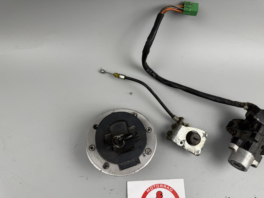 Suzuki GSX 750 AE Inazuma Schlosssatz Key Zündschloss Tankschloss Lock
