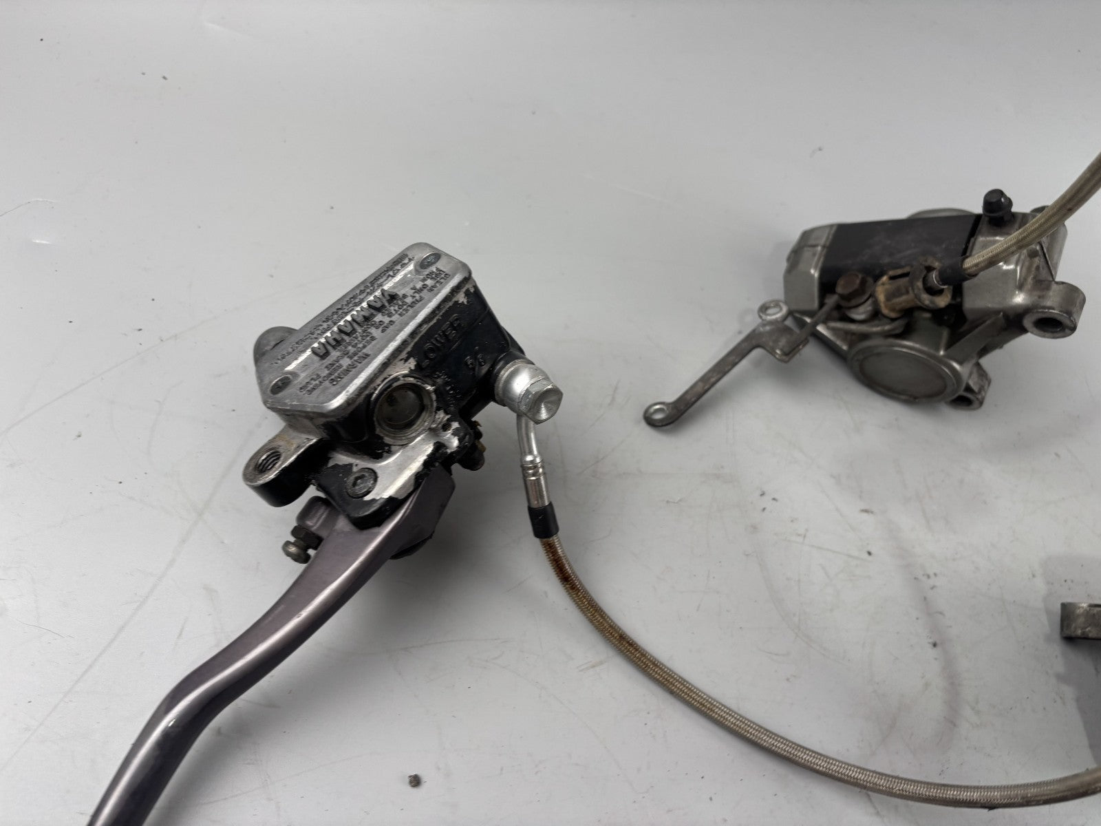 Yamaha XJ900 F 4BB Bremsanlage Brake Bremse Sattel Pumpe front vorne