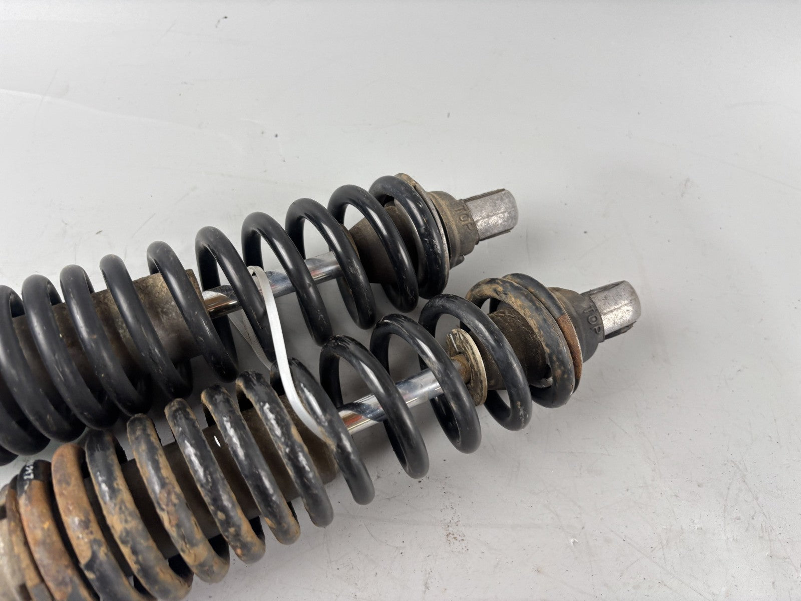 Yamaha XJ900 F 4BB Federbein Stoßdämpfer Fork Absorber Spring back hinten