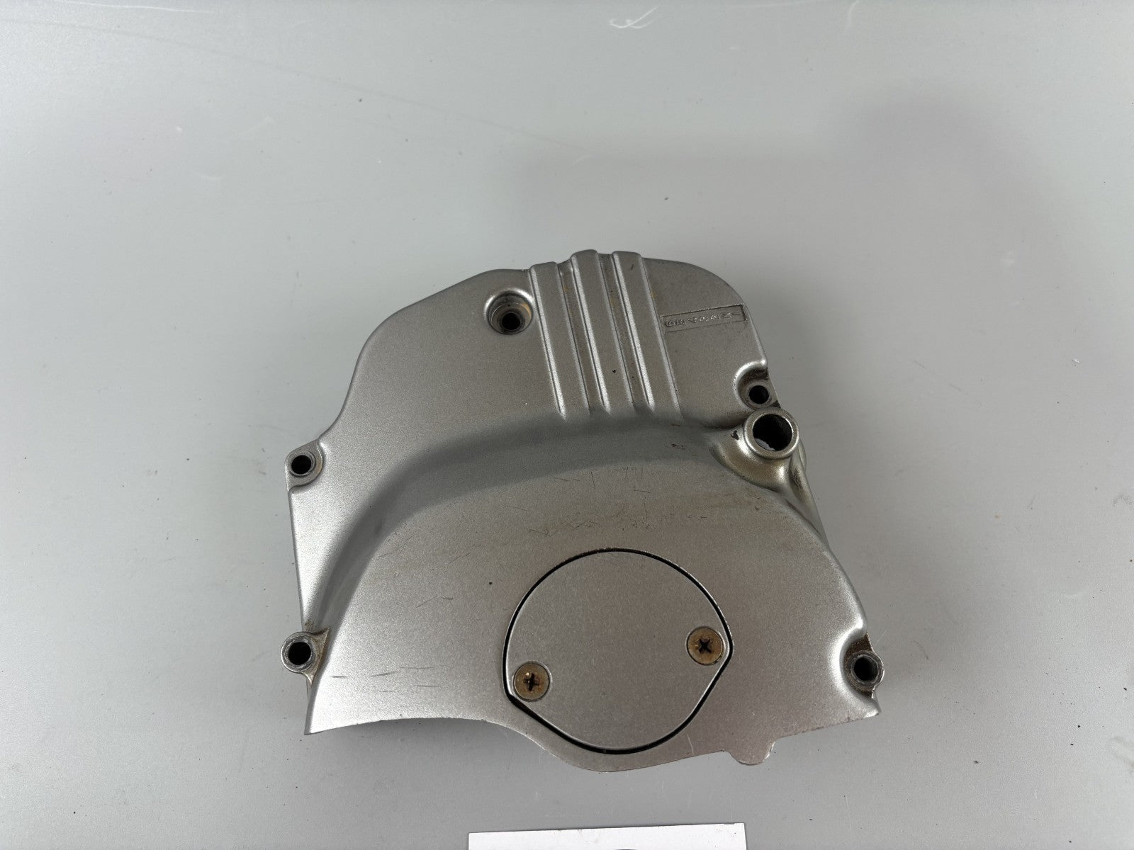 Suzuki GS 500 EU GM51B Ritzelabdeckung Motordeckel Abdeckung Cover