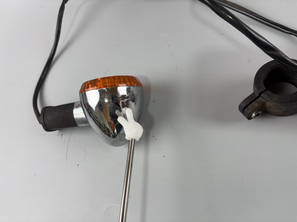 Kawasaki BN125A EL125 Eliminator Blinkerpaar Blinker Turn Signal