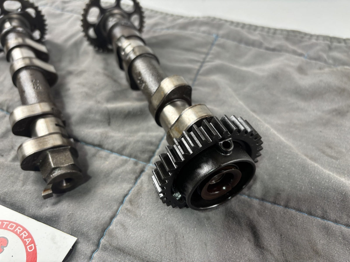BMW F800 S ST Motor Nockenwellen Einlassnockenwelle Auslasswelle Head