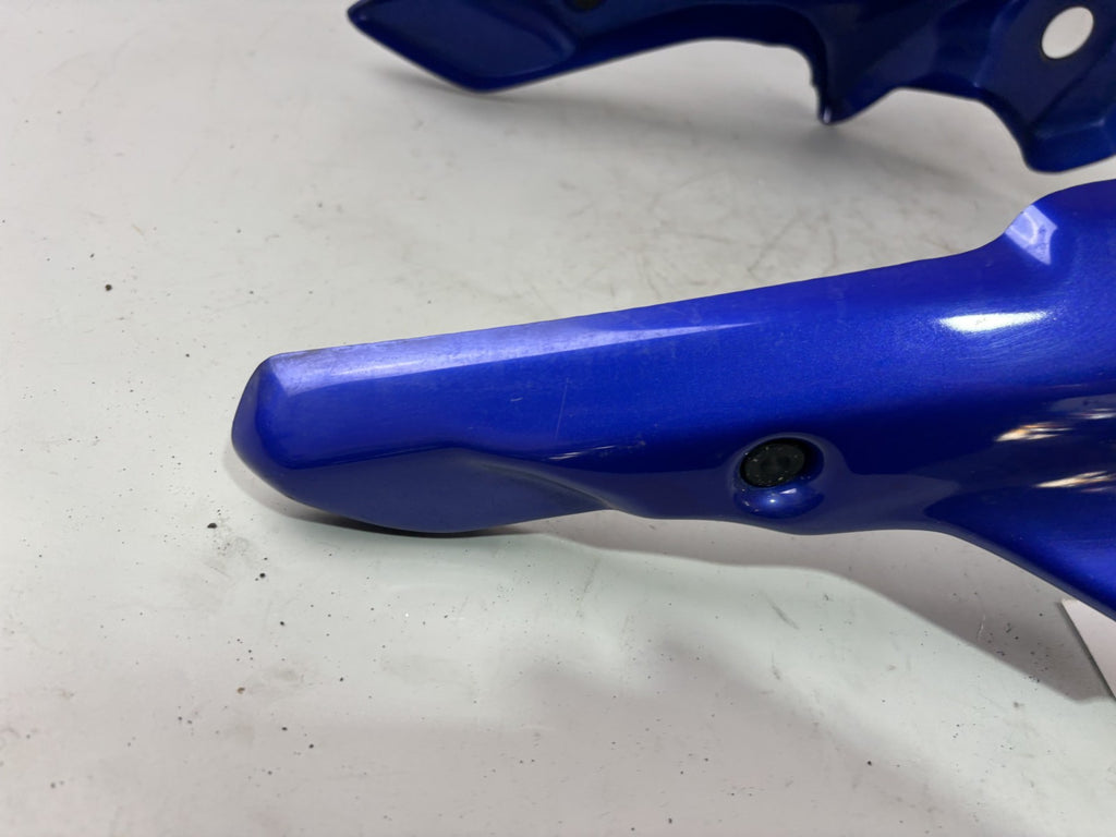 Yamaha FZS600 Fazer RJ02 Bugspoiler Verkleidung untere Cover Abdeckung Krümmer