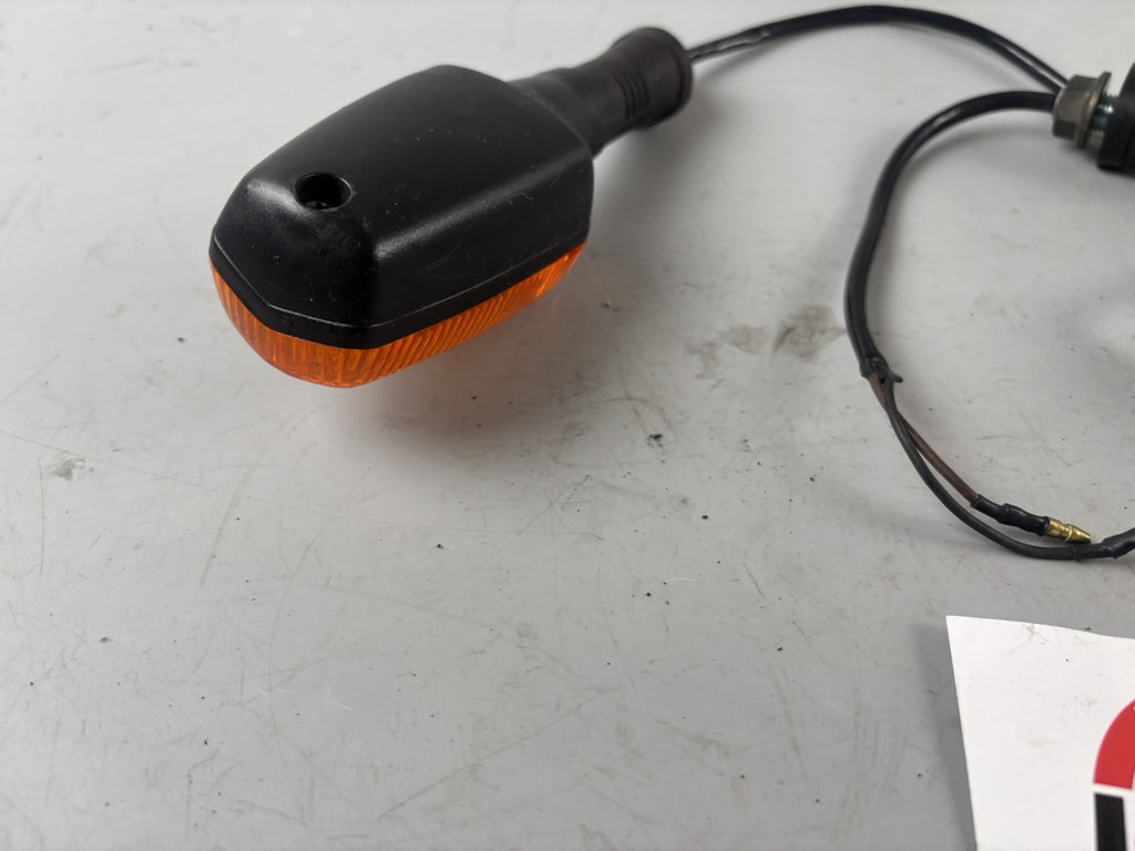 Yamaha XJ 900 Diversion 4KM Blinkerpaar Blinker Signal Licht Lampe Blinkerset