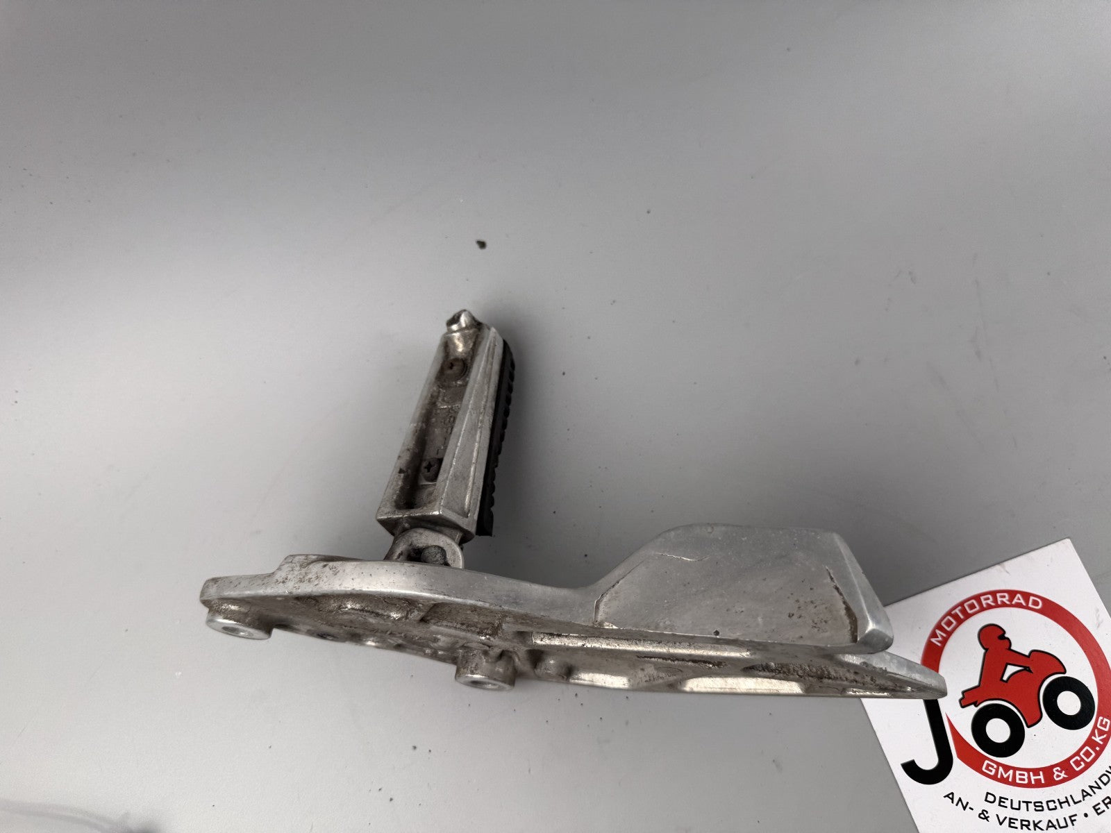 Yamaha XJ900 Diversion 4KM Fußraste Hangers Foot Step vorn front links left