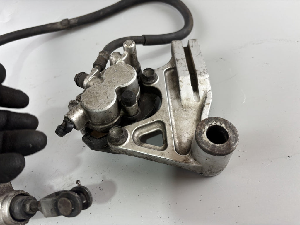 Suzuki DR 800 S DR BIG SR43 A/B Bremse Brake hinten Bremsanlage Sattel Pumpe