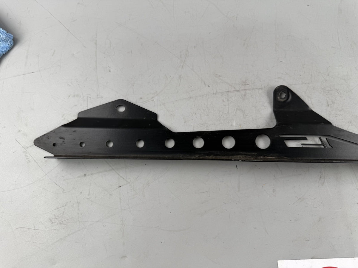 Suzuki SV650 S AV Kettenschutz Chain Abdeckung Deckel Edelstahl