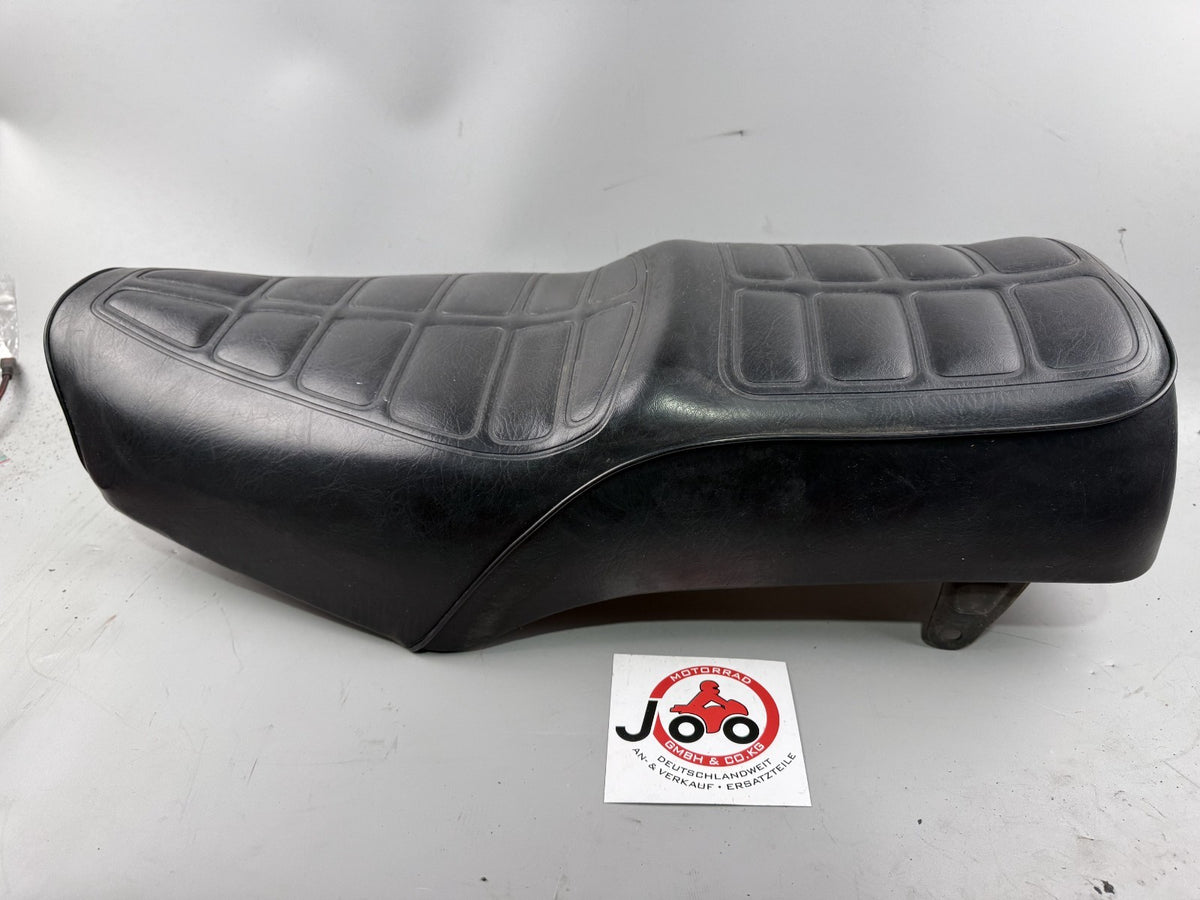 Suzuki GN250 NJ42A Sitzbank Seat Sitz Sitzkissen Bezug Polster