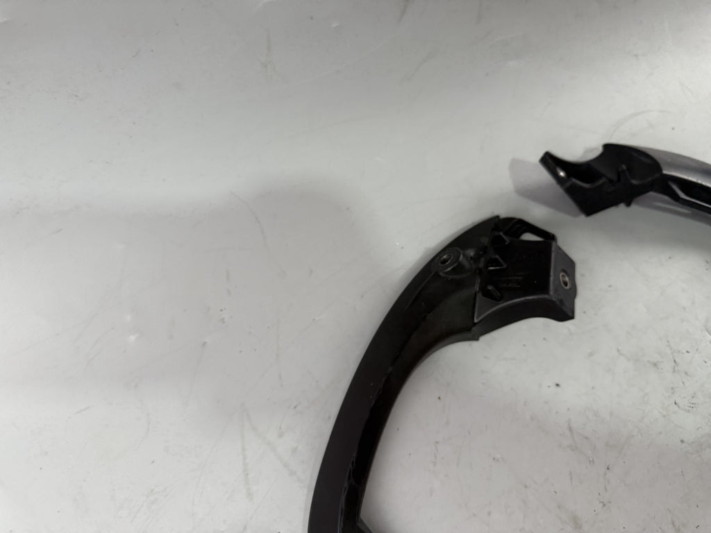 BMW K 1200 S K40 Soziusgriff Halter Beifahrerhaltegriffe Spoiler Heck hinten