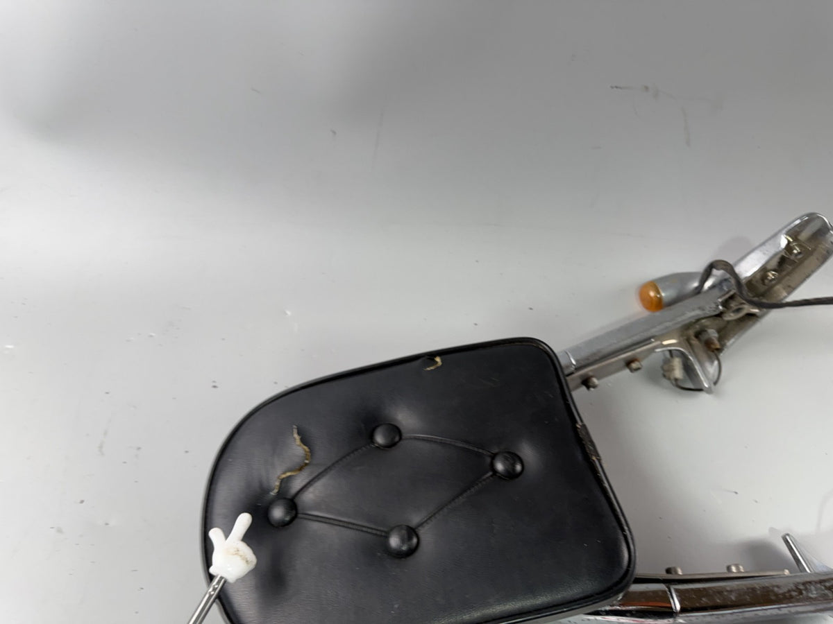 Yamaha XV1100 Virago 3LP Sissybar Rückenlehne Halterung Spoiler Leder Sitz