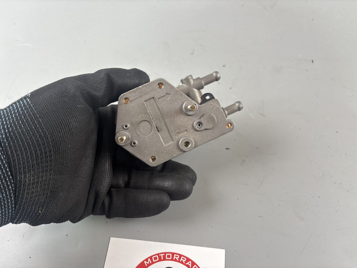 Yamaha TDM 850 3VD Benzinpumpe Fuel Gas Gasoline Benzin Pump