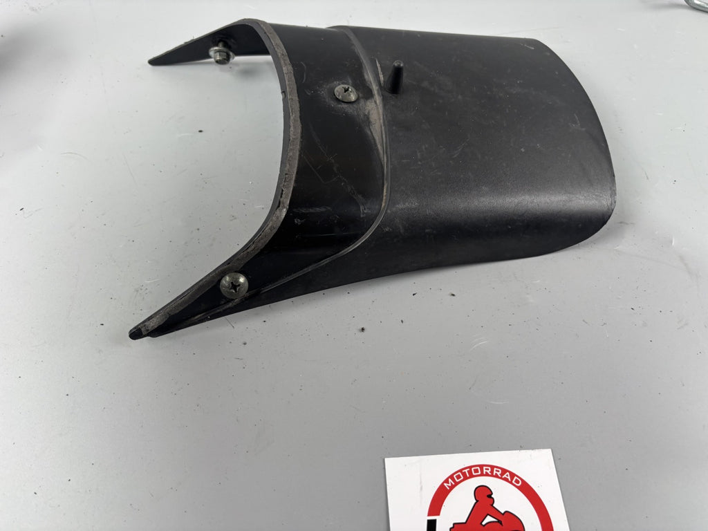 Suzuki GSF600 GN77B Heckuntersicht Fender Radlauf Schutzblech Kotflügel