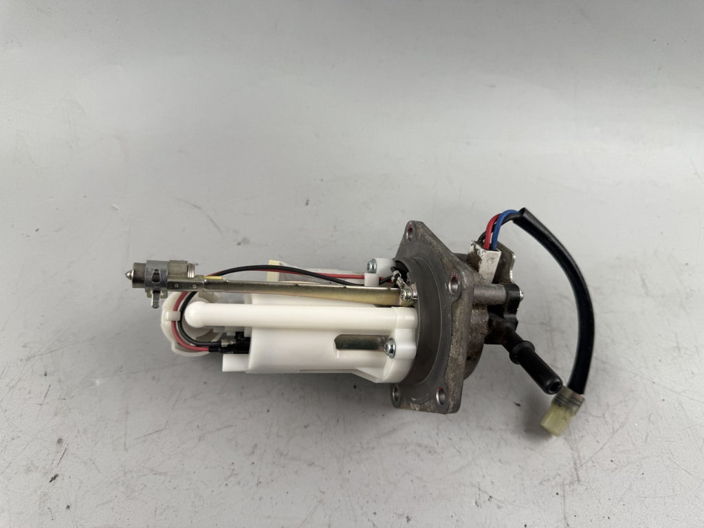 Kawasaki ER 6 N ER650A Benzinpumpe Kraftstoffpumpe Tank Fuel Pump