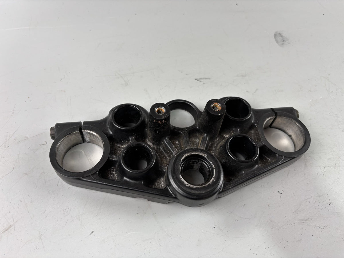 Suzuki GSX 750 F AK11 Gabelbrücke Bridge Verbindung oben obere