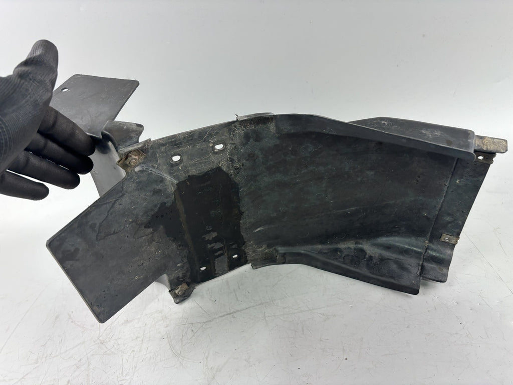 Suzuki GSX-R 750 W GR7BB Heckuntersicht Radlauf Kennzeichen Kotflügel Fender