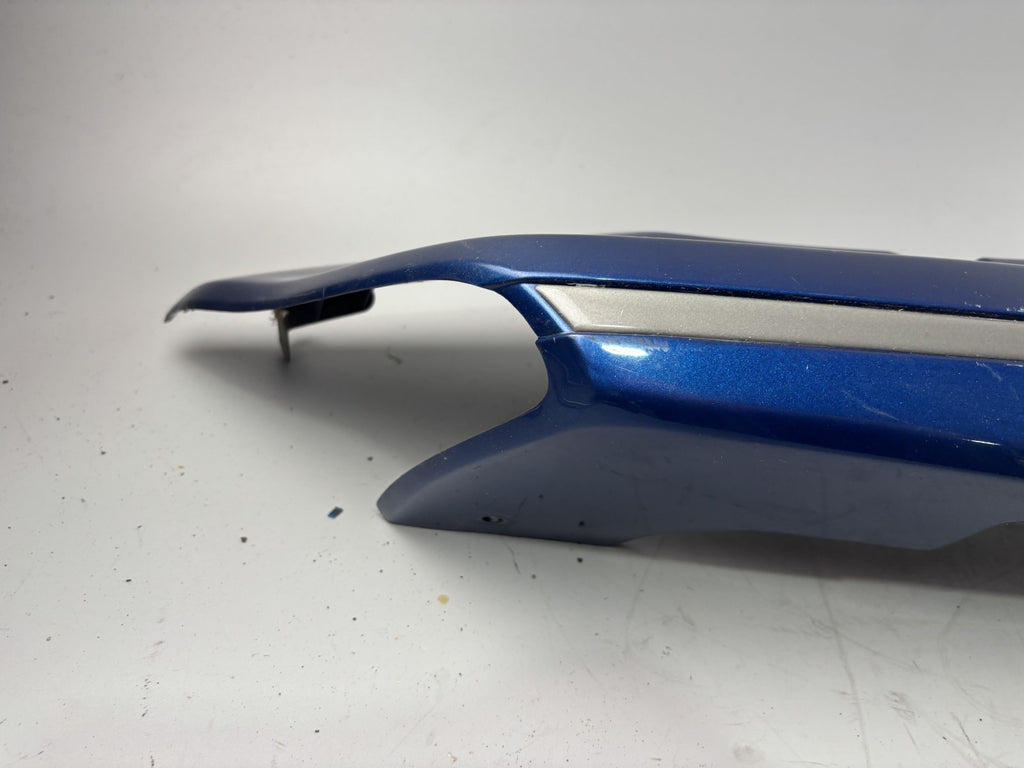 Suzuki RF 600 R GN76A Seitenverkleidung Sidecover Seitenteil Heck hinten rechts