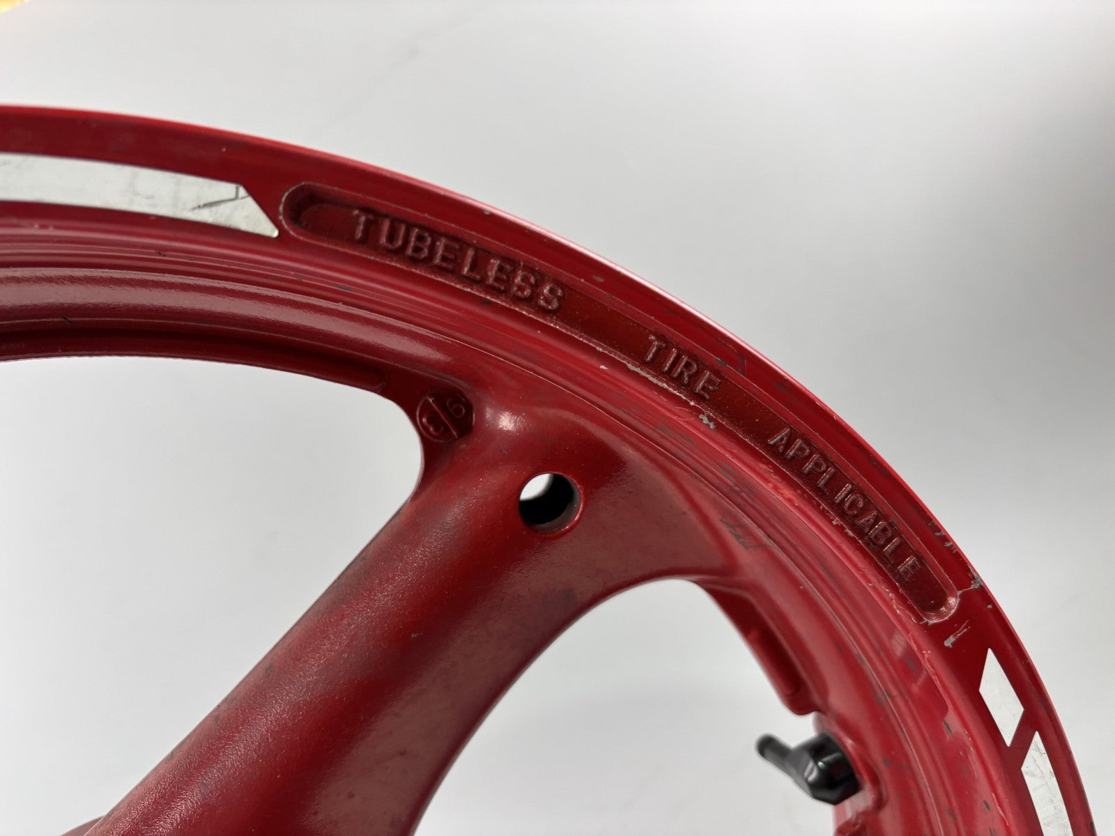 Suzuki GSX-R 750 W GR7BB Vorderradfelge Felge Rim Rad vorne front Reifen Rad