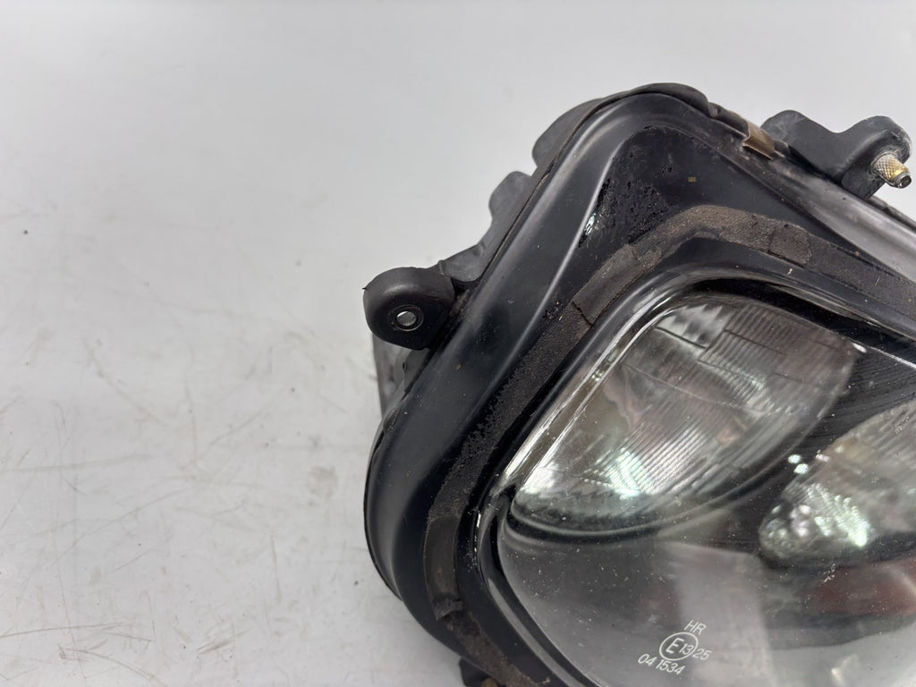 Suzuki GSX-R 750 W GR7BB Scheinwerfer Headlight Licht Lampe front vorne