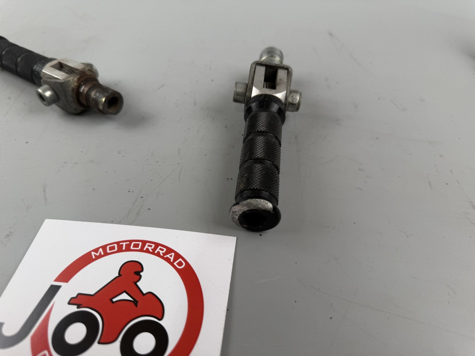 Yamaha XJR1300 RP02 Fußrasten Hangers vorne front rechts links
