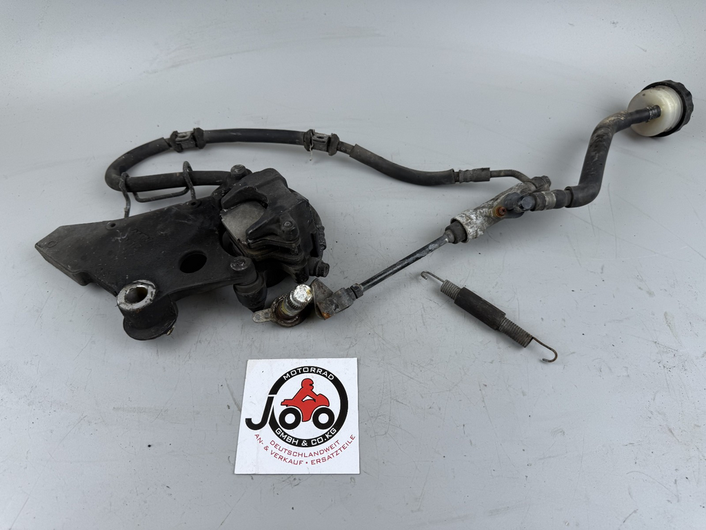 Honda CB750 Sevenfifty RC42 Bremsanlage Brake Bremse hinten back Sattel Pumpe