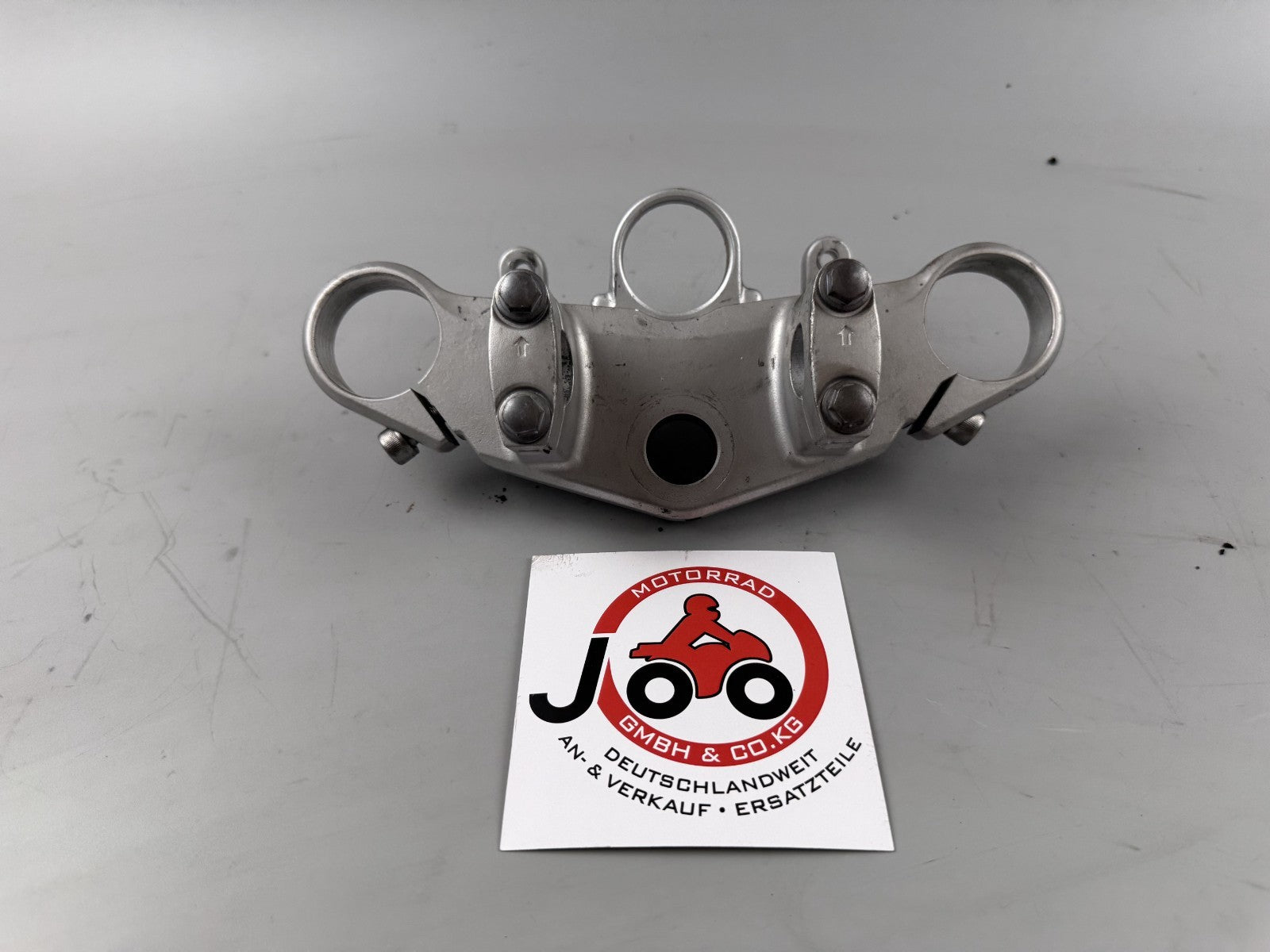 Kawasaki ZR-7 ZR750F Gabelbrücke Bridge Halterung Holder lenker