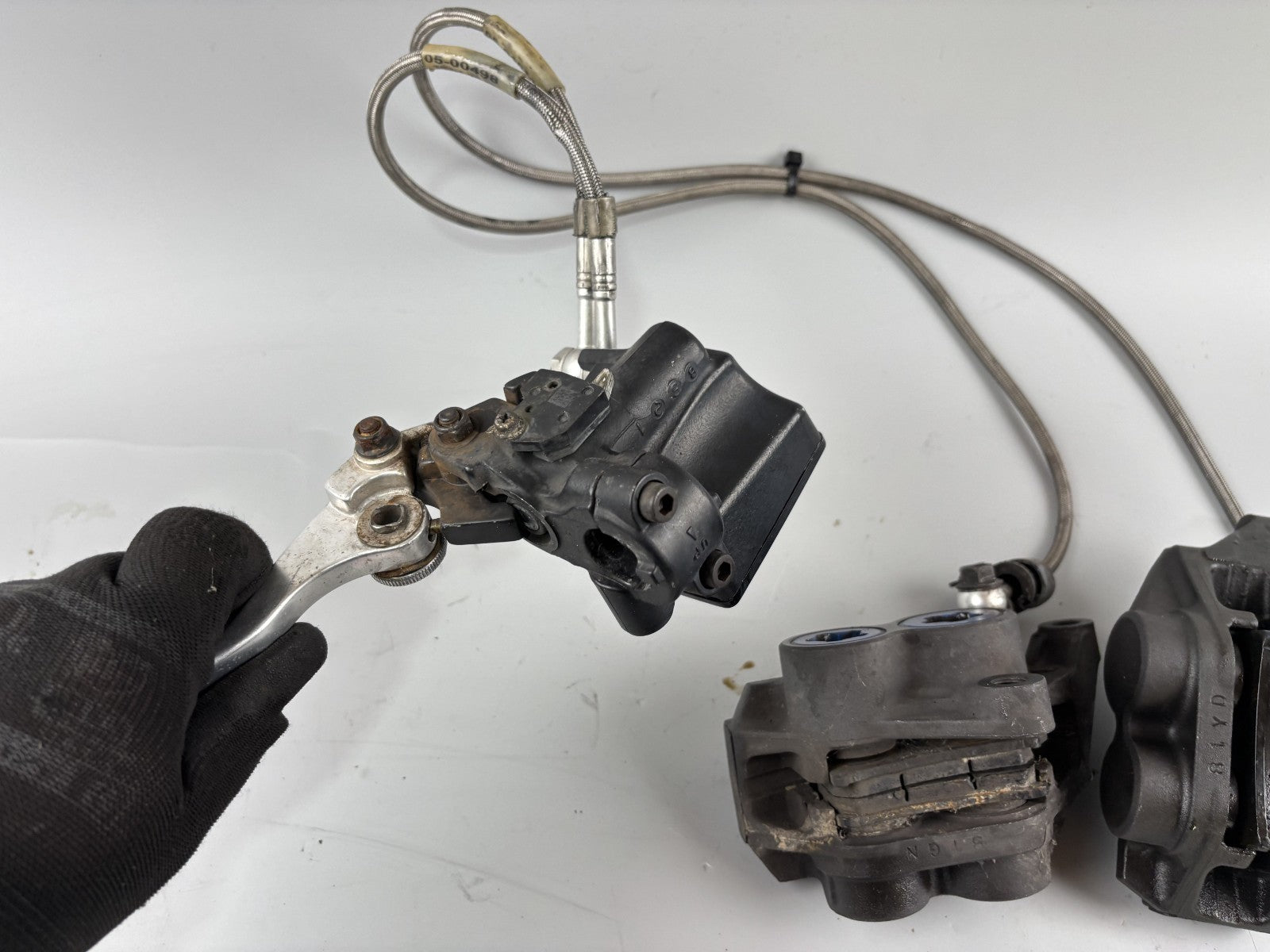 Yamaha FZS600 Fazer RJ02 Bremsanlage Brake Bremse Pumpe Sattel vorne front
