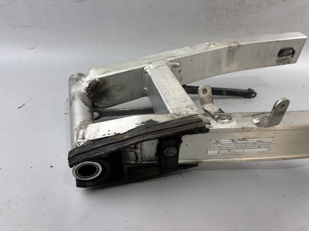 Yamaha FZS600 Fazer RJ02 Schwinge Schwingarm Swing Aufhängung Antrieb