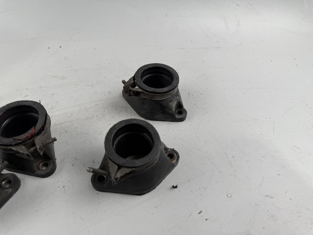 Suzuki GSX 750 AE Inazuma Ansaugstutzen Gummi Rubber