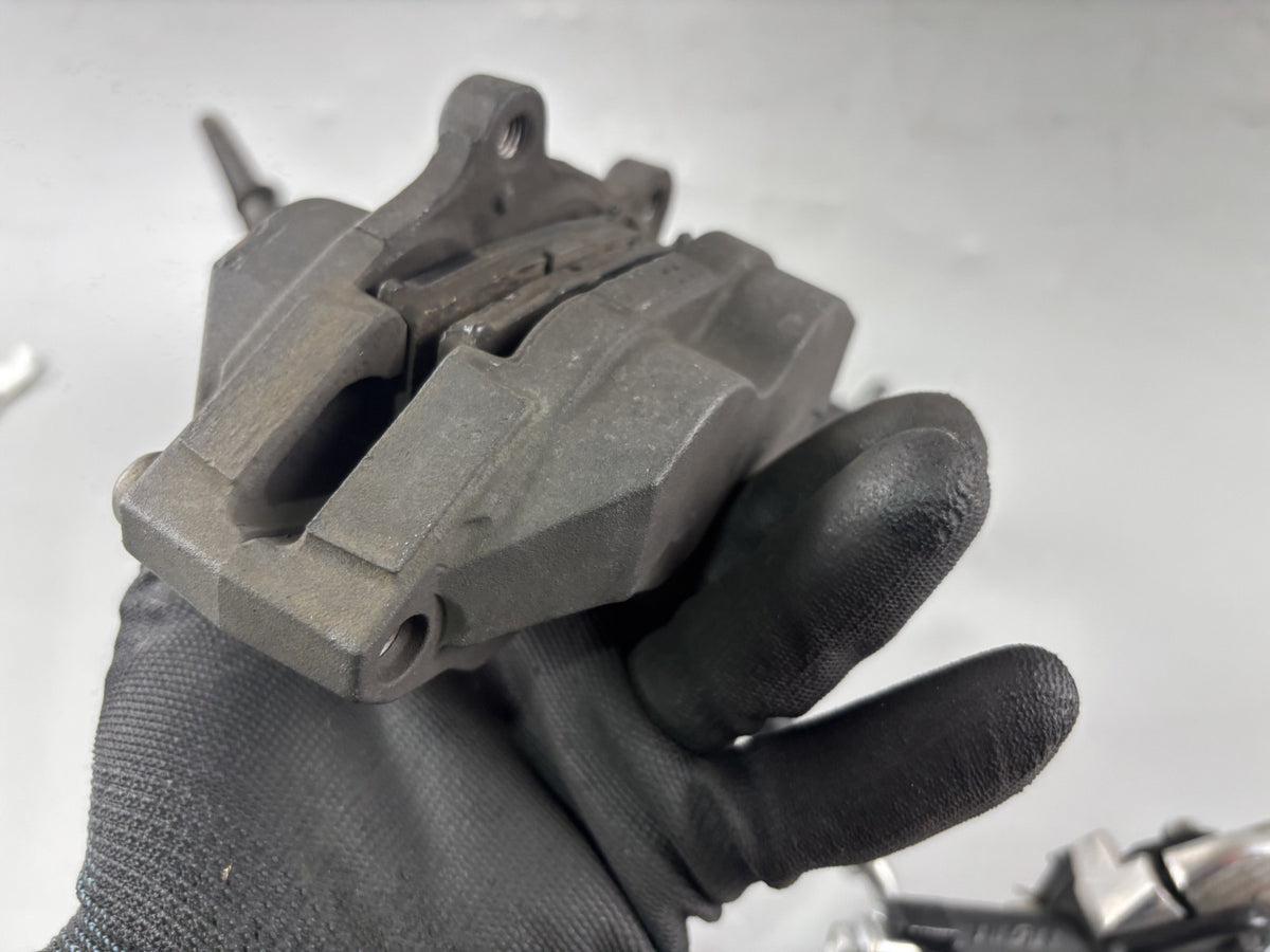 Suzuki GSX 650 F FA WVCJ Bremse Brake Bremsanlage Bremssattel Zange vorne front