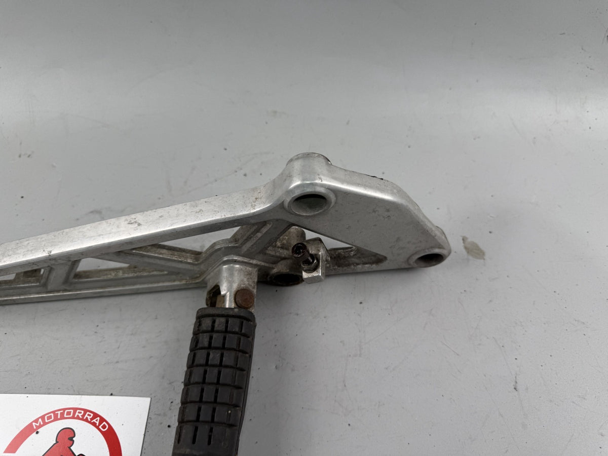 Honda XBR 500 PC15 Fußrastenanlage Fußraste Foot Hangers Step rechts right