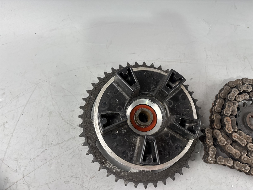 Honda CBF 600 S PC38 Kettensatz Kettenkit Ritzel Chain Ritzel Kettenradträger