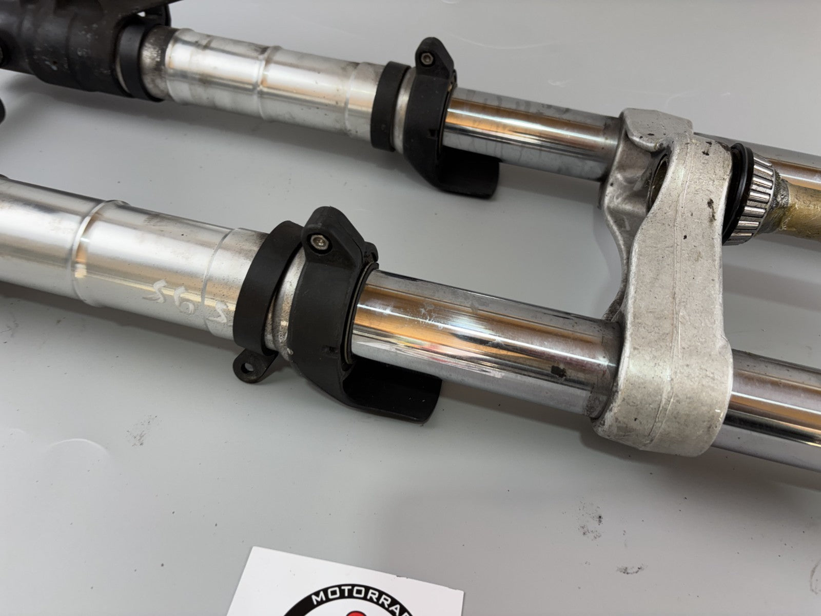 Triumph Daytona 955 T 595 Gabel Standrohr Tauchrohr Fork Absorber Federung front