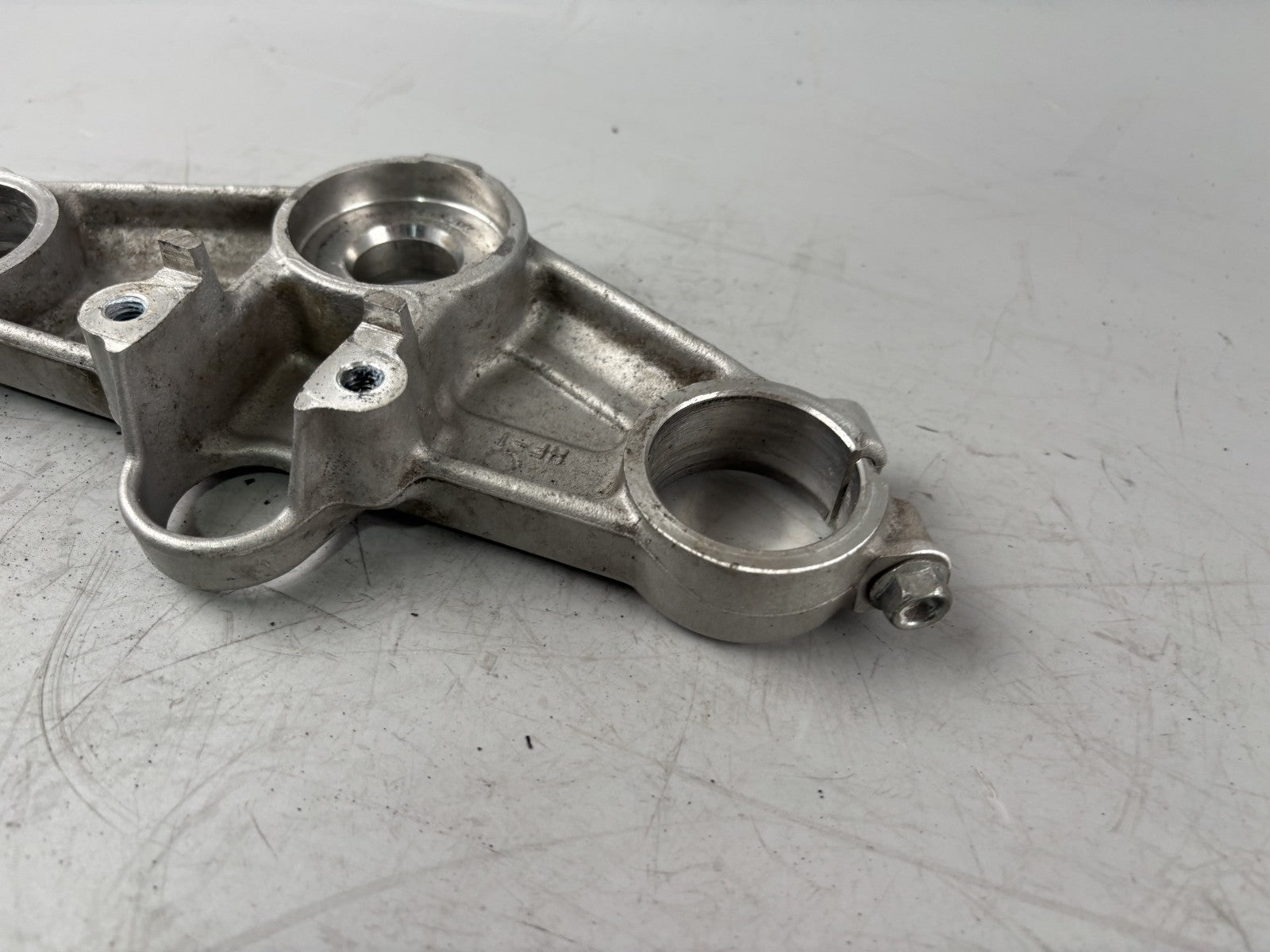 Honda VFR750 F Rc36/2 Gabelbrücke Bridge oben obere Verbindung