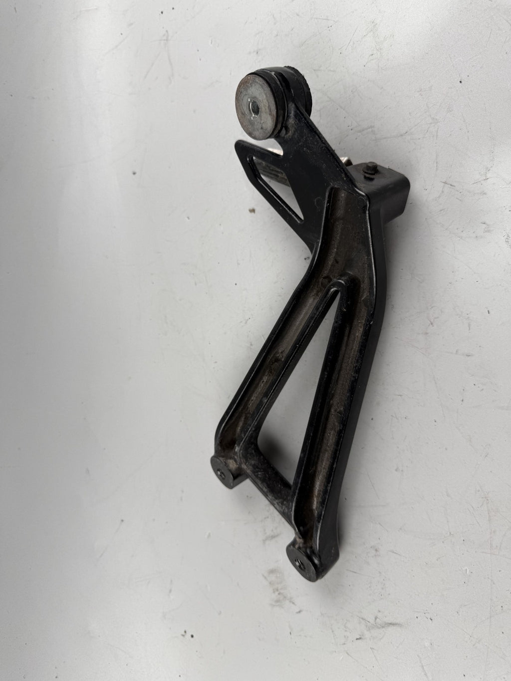 Suzuki GSX 750 AE Inazuma Soziusfußrasten Steps Hangers Beifahrer rechts right